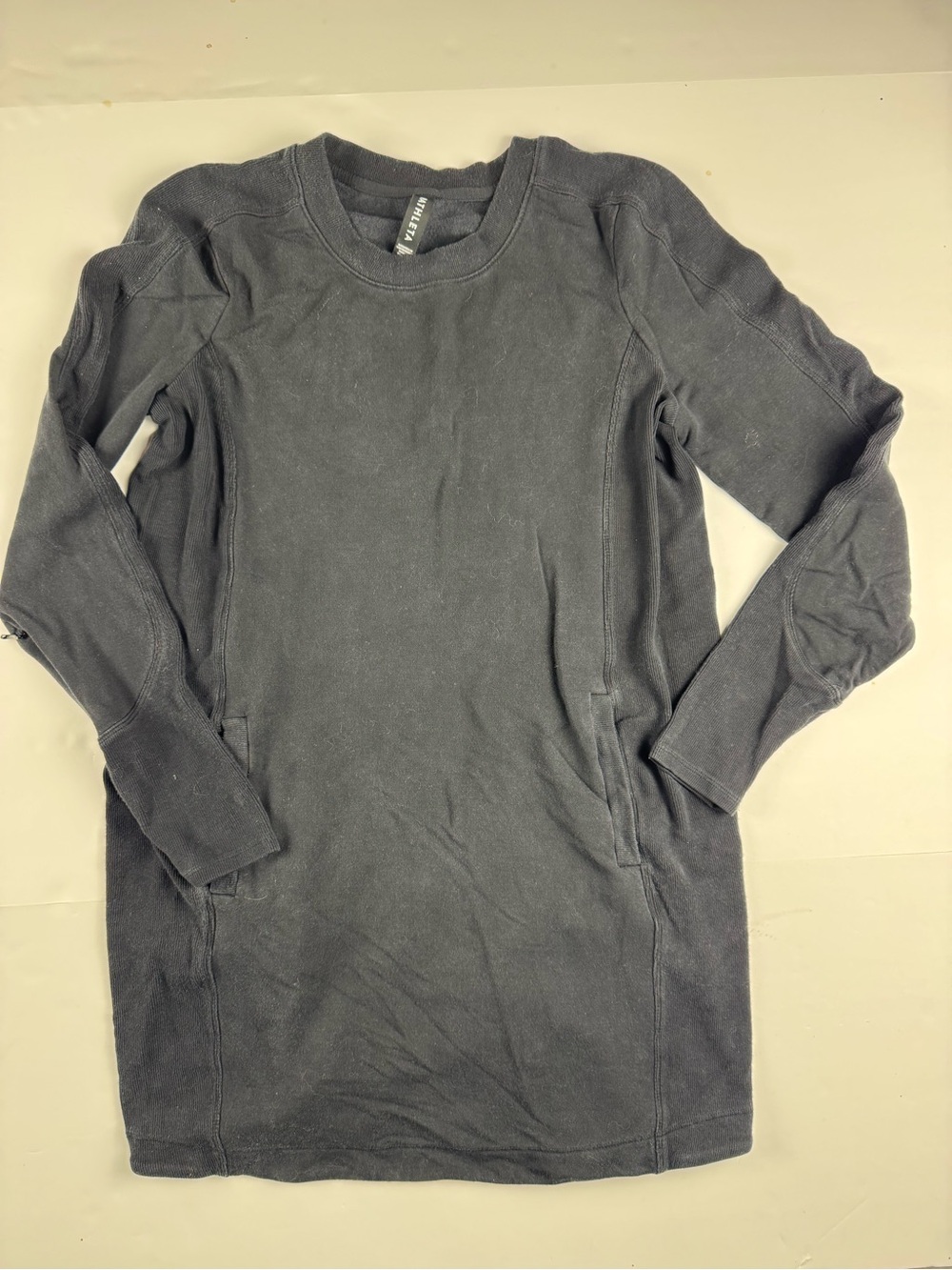 Athleta Crewneck Sweatshirt long sleeve Dress - Black